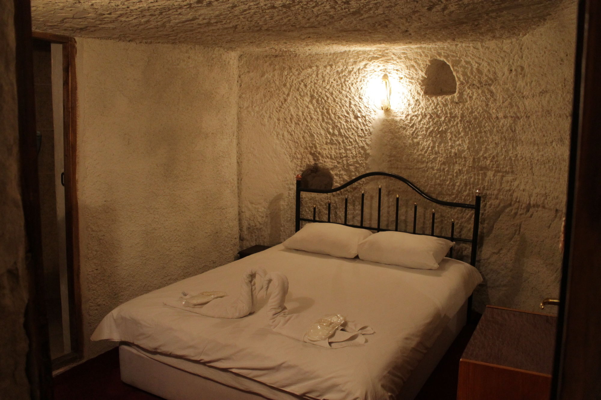 Yasin'S Place Backpackers Cave Hostel Göreme Eksteriør billede